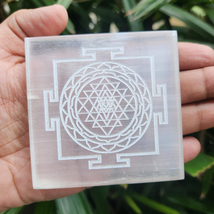 Crystal Charging Selenite Plate with Sri Chakra / Shree Yantra Engravement